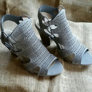 Wedge sandals